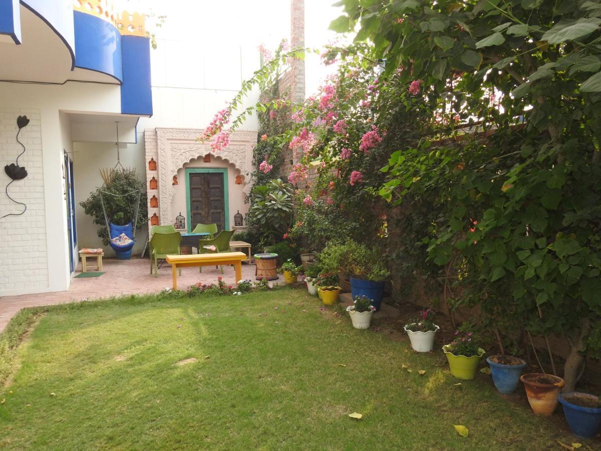 Coral Country Homestay Agra  Exteriör bild